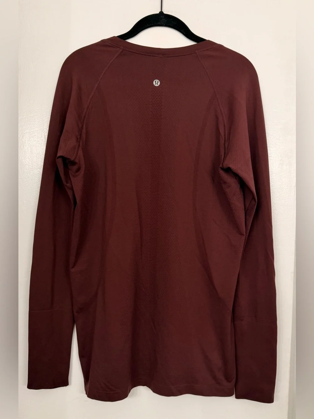 Lululemon Swiftly Tech Long Sleeve 2.0 Burgundy Size 12